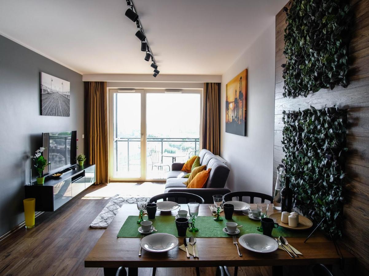 Sunrise Home W Sercu Gdanska Exterior photo